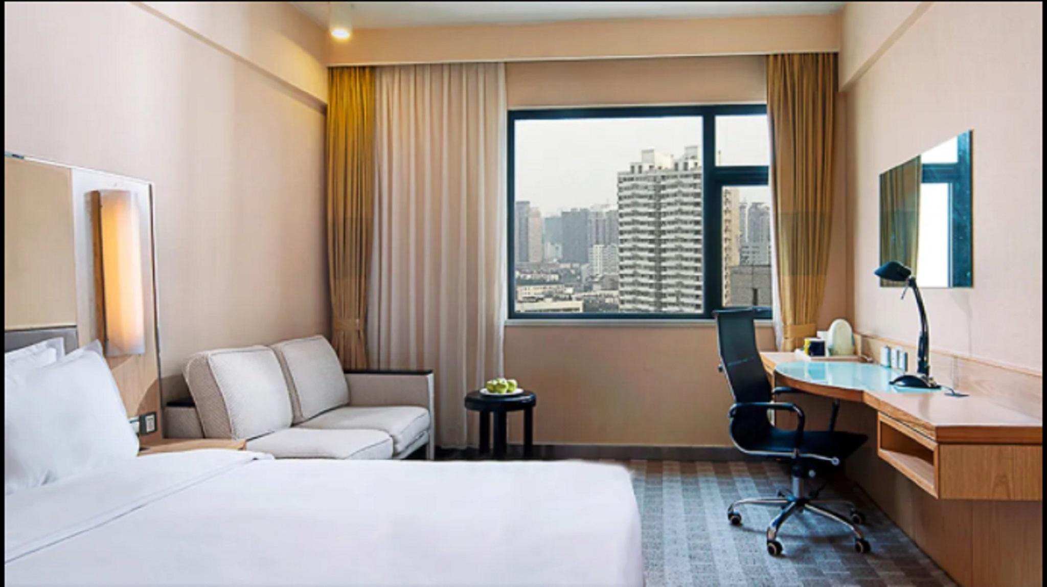 Holiday Inn Express Zhengzhou Zhongzhou By Ihg Exterior photo