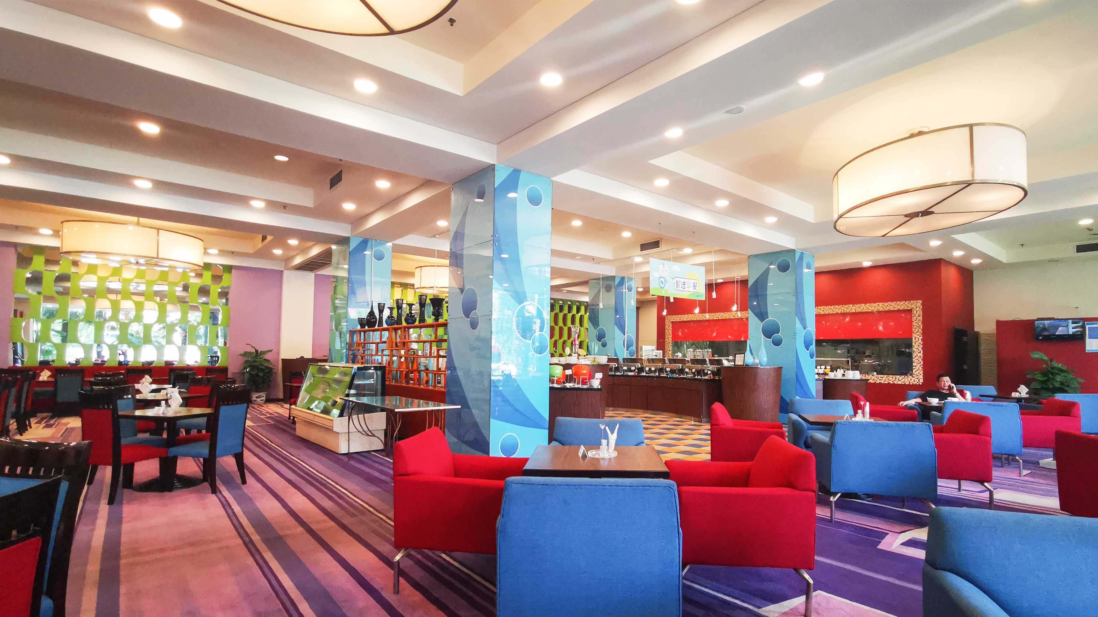 Holiday Inn Express Zhengzhou Zhongzhou By Ihg Exterior photo